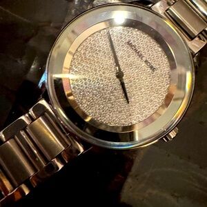 Michael Kors Glittering Silver Watch